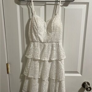 Elegant White Lace Tiered Dress